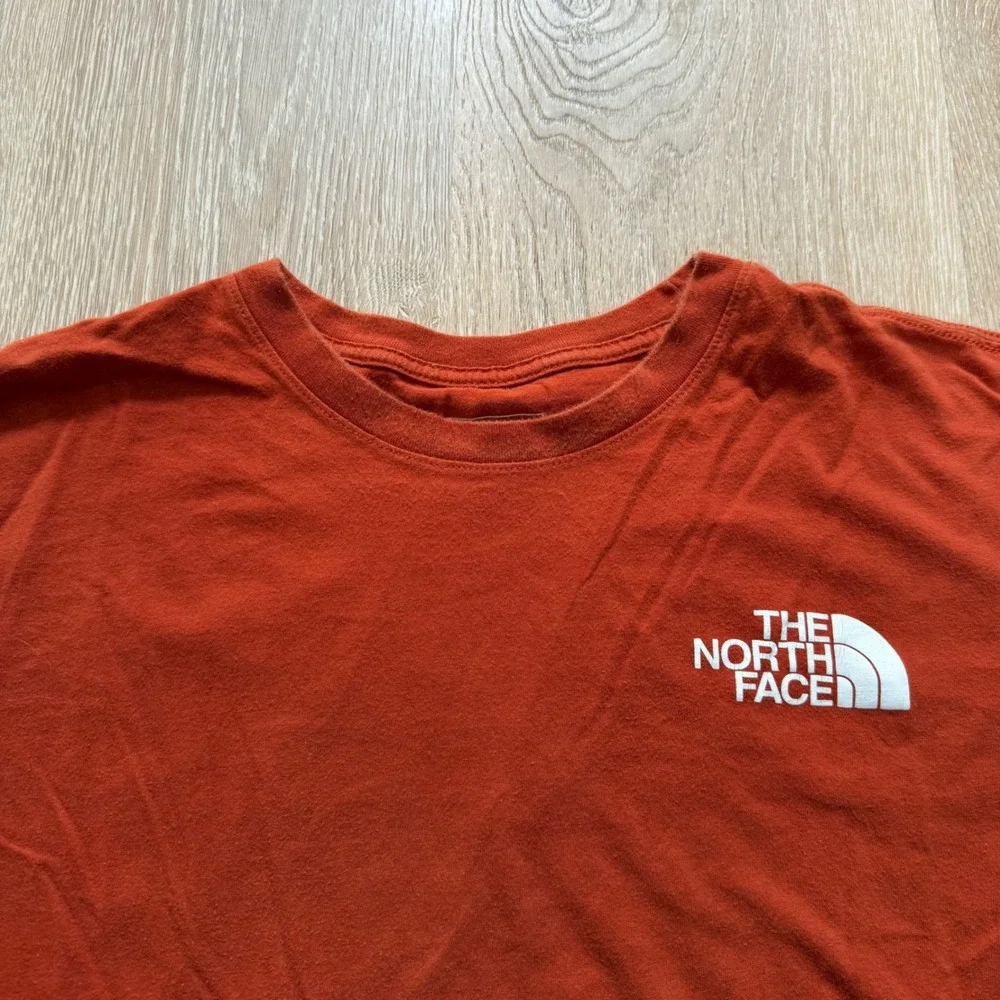 The North Face Graphic‎ and Pocket T-Shirt Bundle Mens XL Orange Beige Cotton